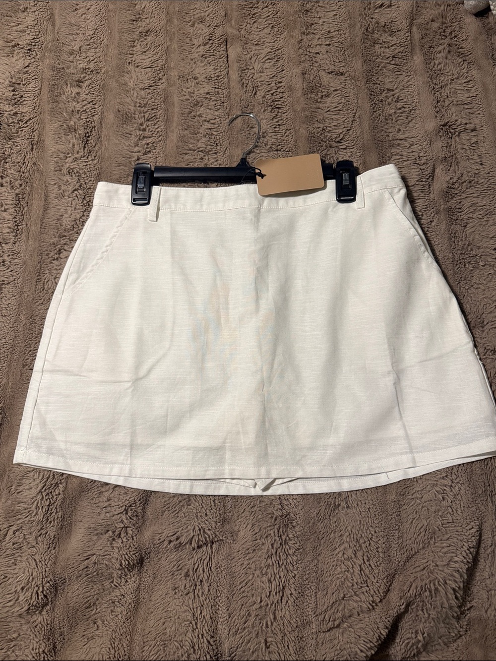 Sunday Edition Classic White Linen-Blend Mini Skort
